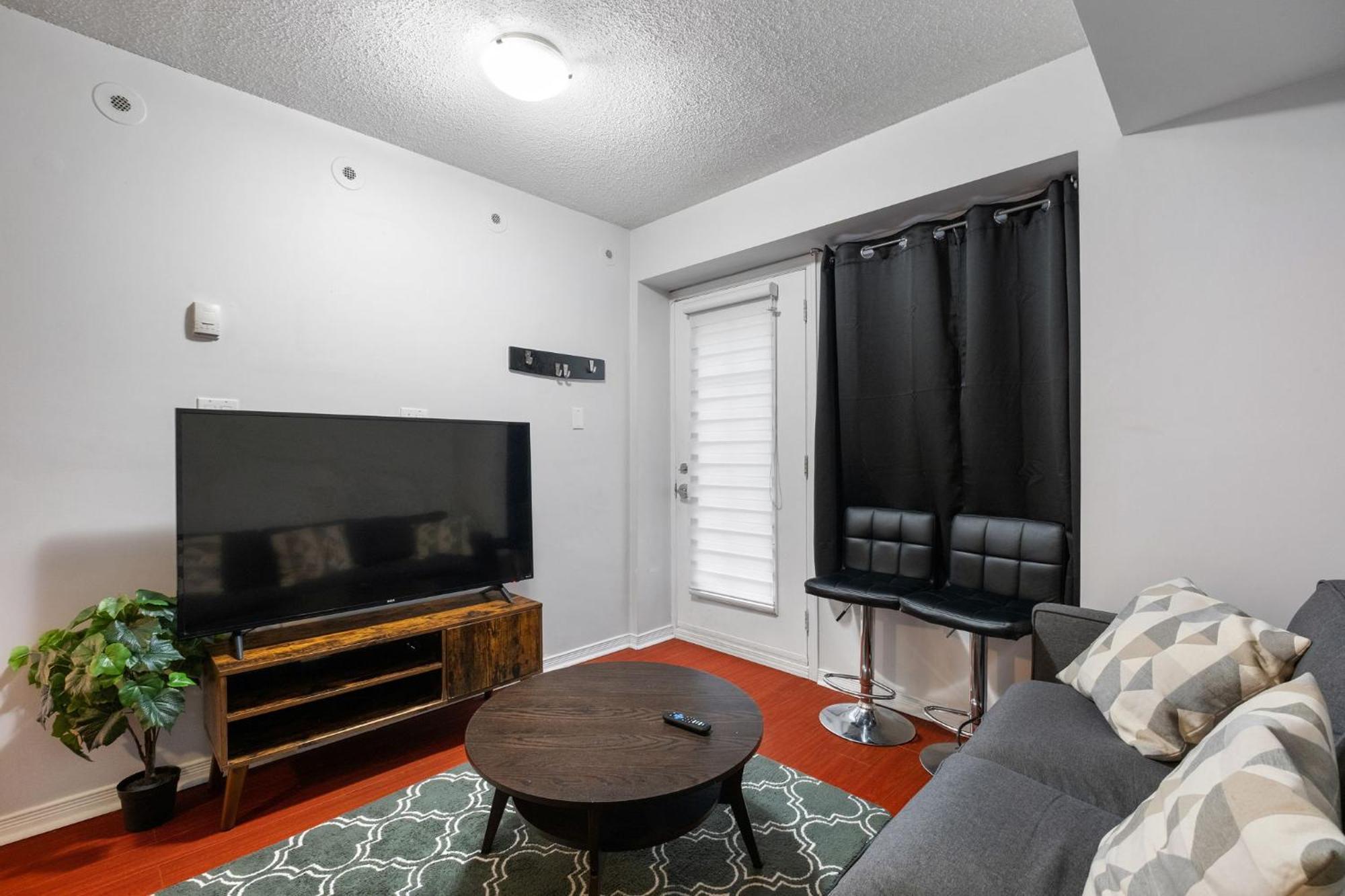 טורונטו Liberty Village Townhouse מראה חיצוני תמונה